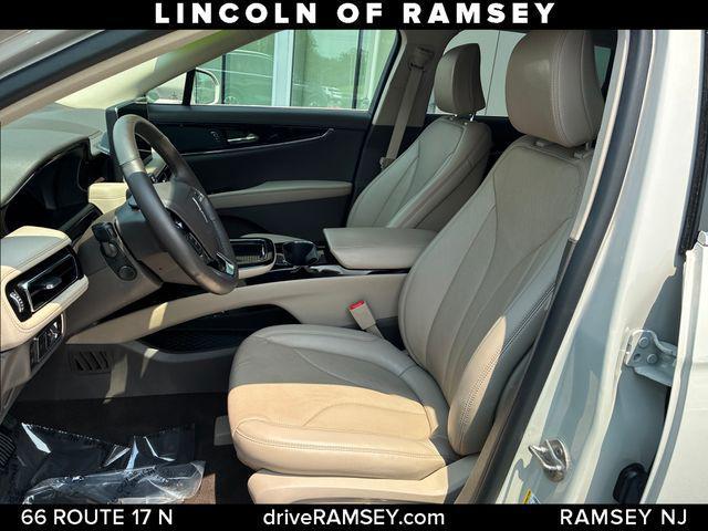 used 2023 Lincoln Nautilus car, priced at $38,068