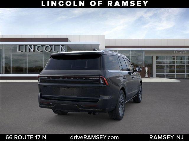 new 2025 Lincoln Navigator car, priced at $100,555