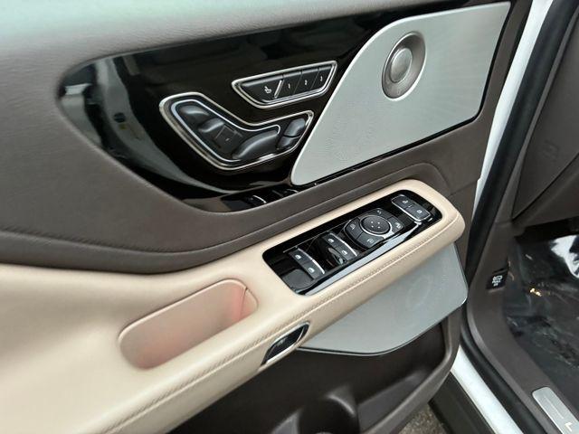 used 2023 Lincoln Aviator car, priced at $45,390