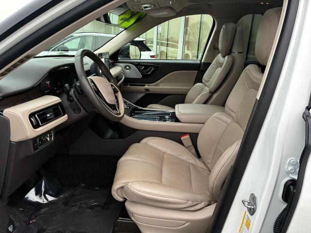 used 2023 Lincoln Aviator car, priced at $45,390