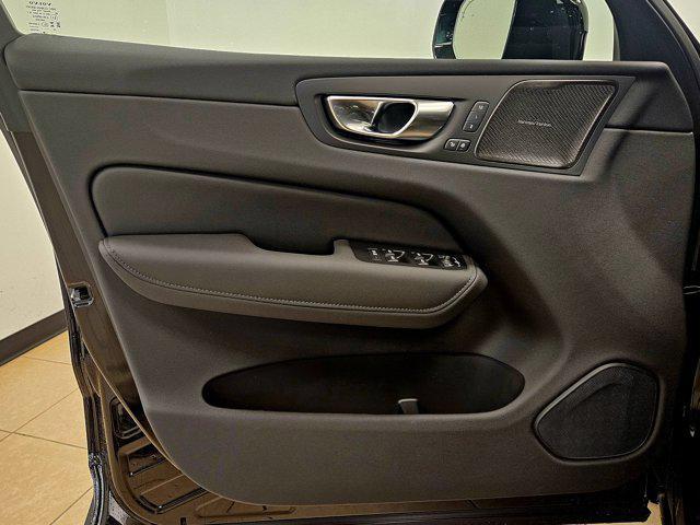 new 2026 Volvo XC60 car, priced at $63,935