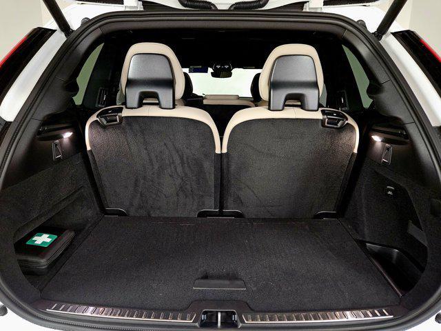 new 2026 Volvo XC90 Plug-In Hybrid car, priced at $81,875