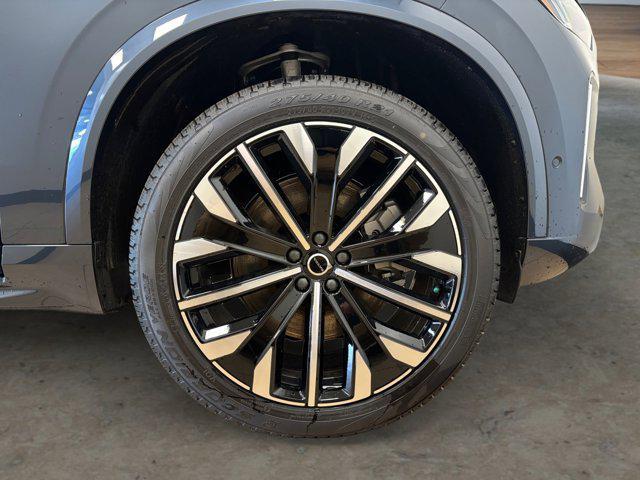 new 2026 Volvo XC90 car, priced at $76,844