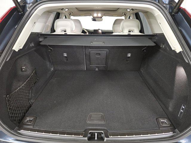 new 2026 Volvo XC60 car, priced at $69,525