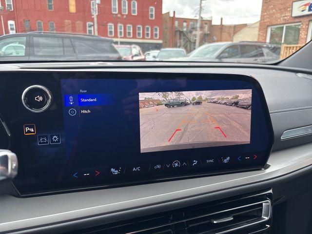 new 2025 Chevrolet Traverse car, priced at $42,445