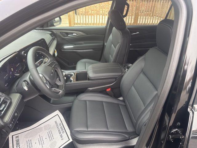 new 2026 Chevrolet Traverse car, priced at $47,305