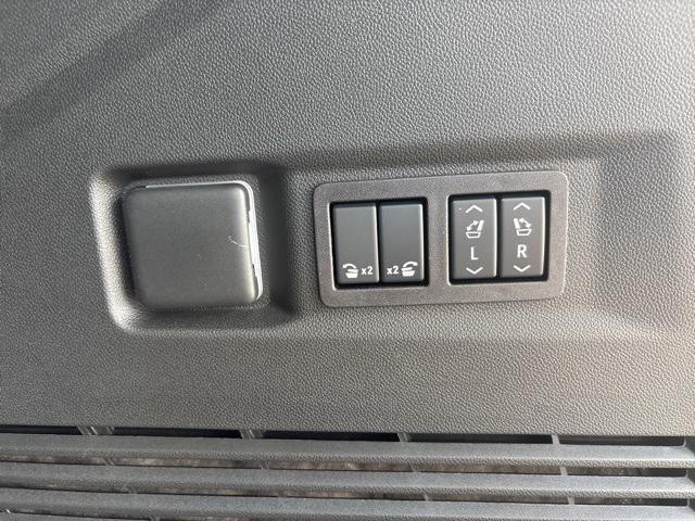 new 2025 Chevrolet Tahoe car, priced at $85,490