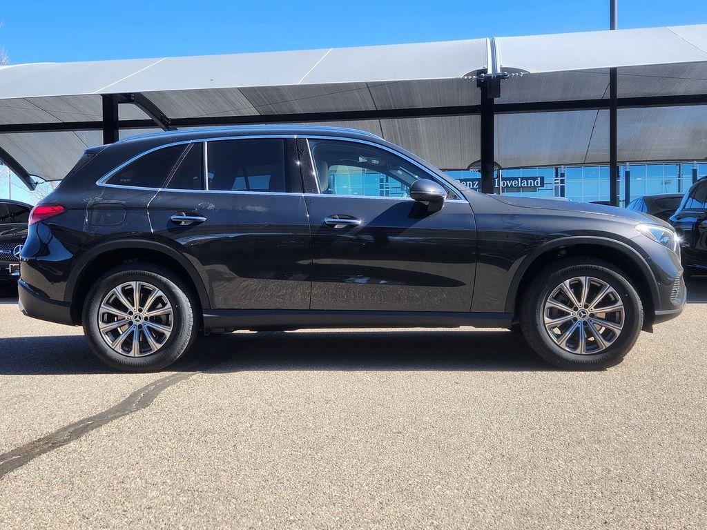 new 2026 Mercedes-Benz GLC 300 car