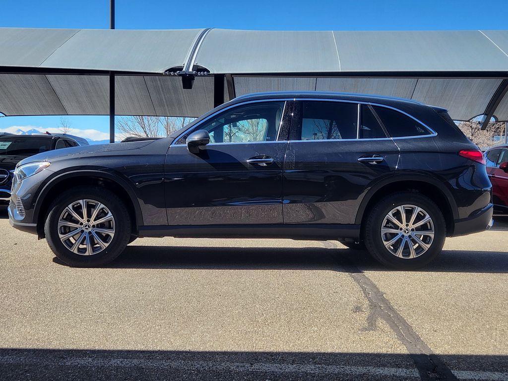 new 2026 Mercedes-Benz GLC 300 car