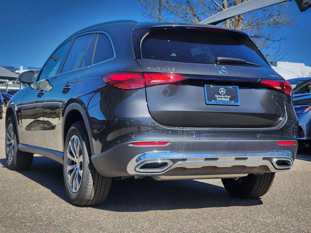 new 2026 Mercedes-Benz GLC 300 car