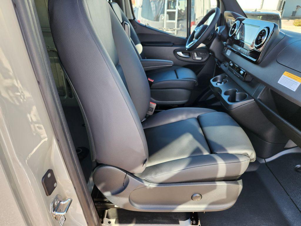 new 2026 Mercedes-Benz Sprinter 2500 car, priced at $79,381