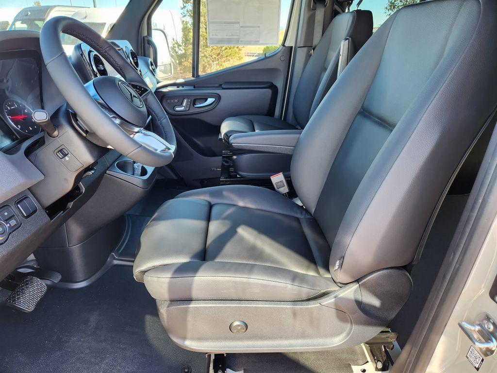 new 2026 Mercedes-Benz Sprinter 2500 car, priced at $79,381