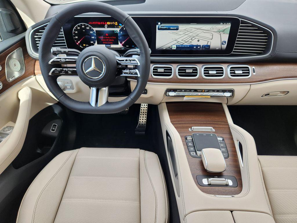 new 2026 Mercedes-Benz GLS 580 car, priced at $121,884