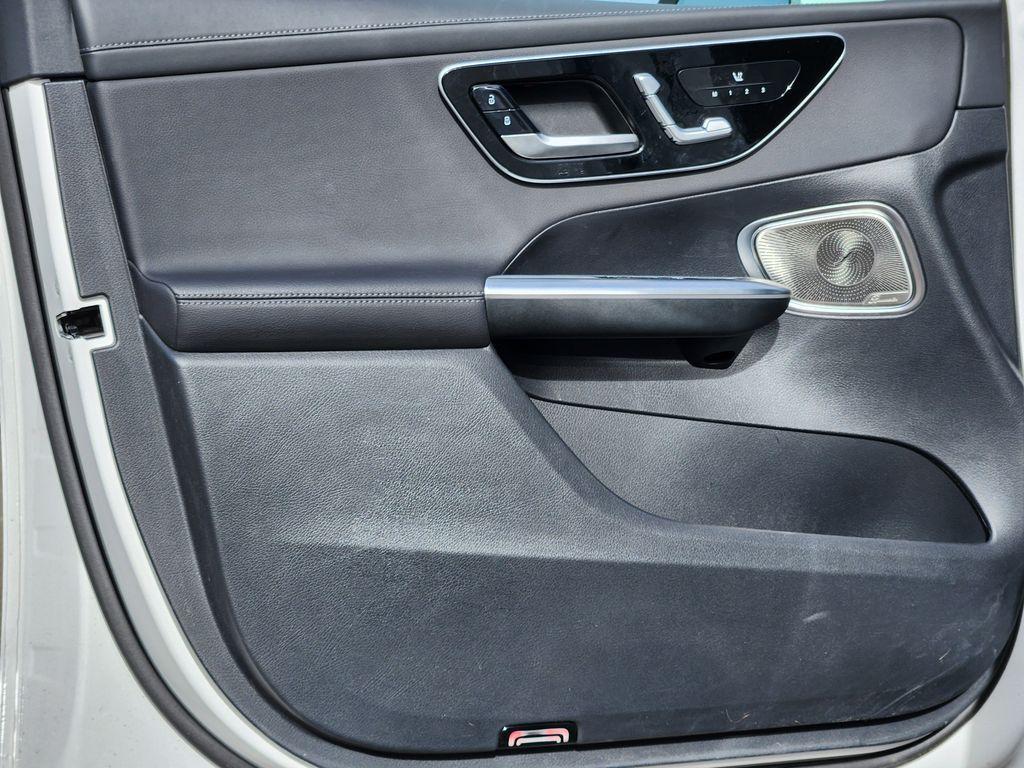 used 2026 Mercedes-Benz GLC 300 car, priced at $58,500