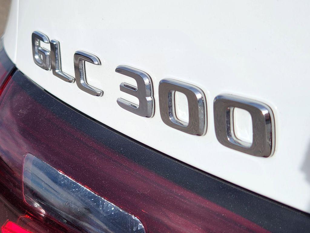 used 2026 Mercedes-Benz GLC 300 car, priced at $58,500