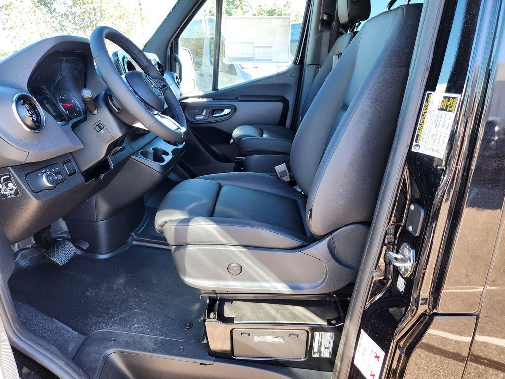 new 2026 Mercedes-Benz Sprinter 2500 car, priced at $81,677