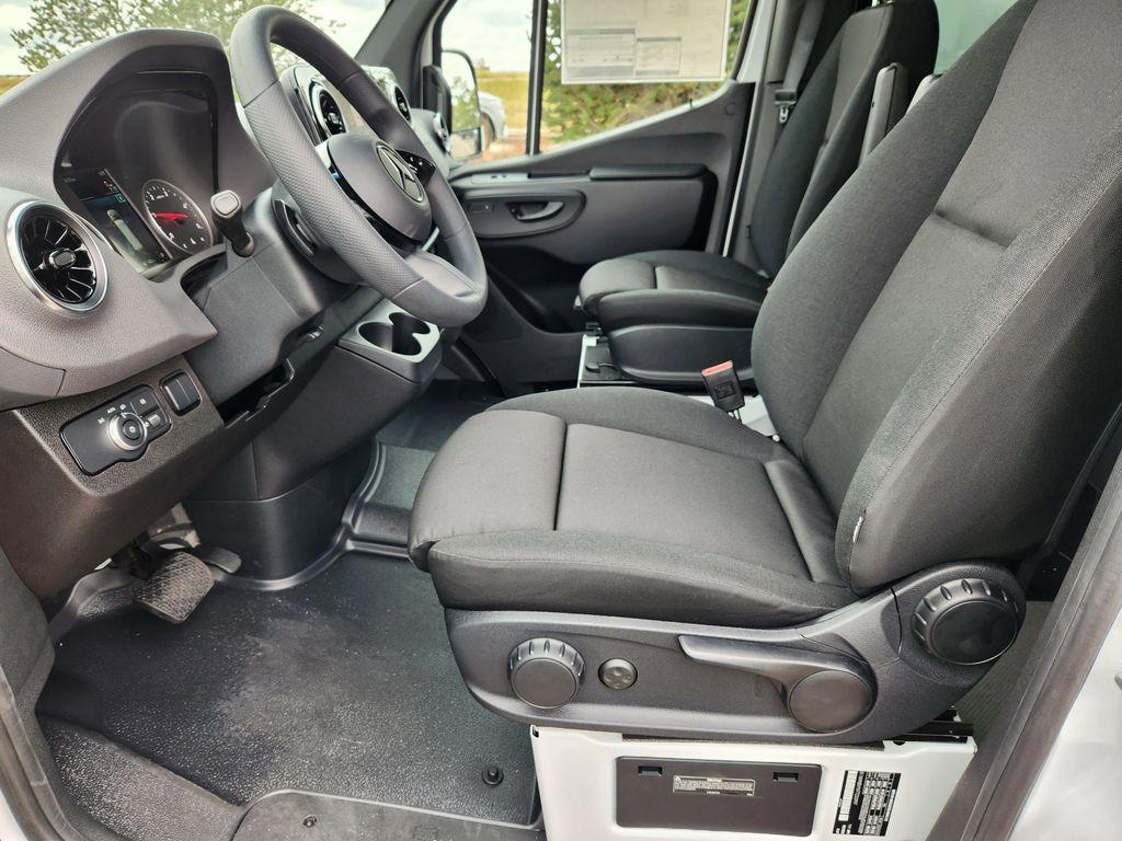 new 2026 Mercedes-Benz Sprinter 2500 car, priced at $75,758