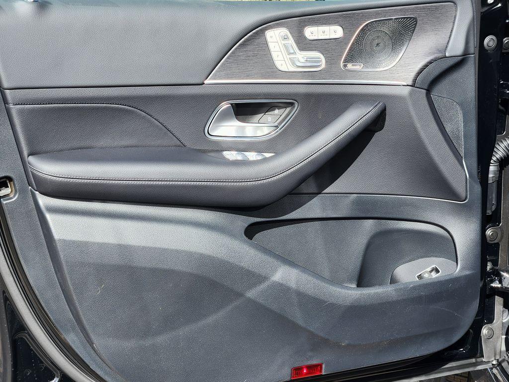 new 2026 Mercedes-Benz GLE 350 car, priced at $75,159