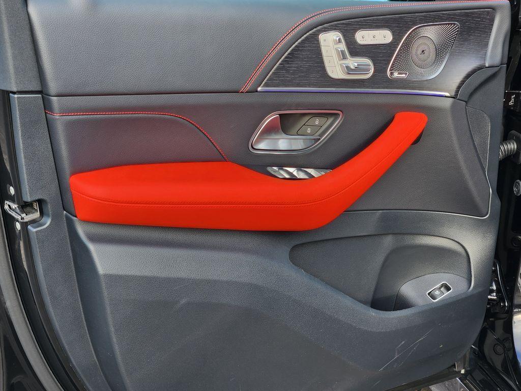 new 2026 Mercedes-Benz AMG GLE 53 car, priced at $99,832