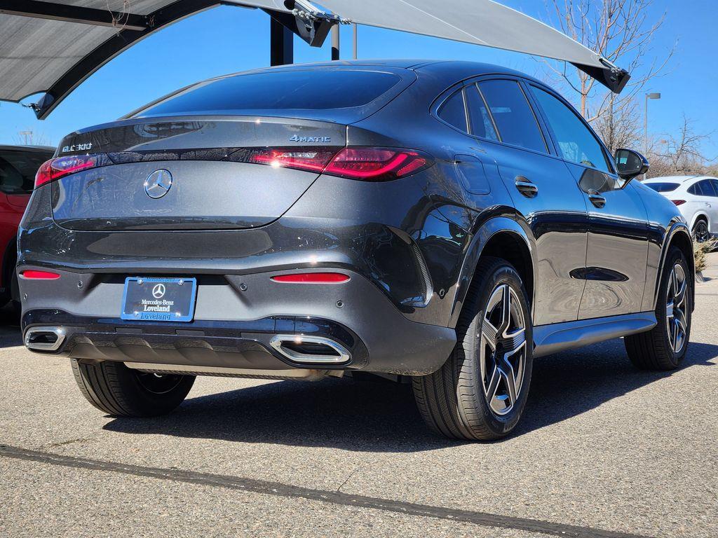 new 2026 Mercedes-Benz GLC 300 car