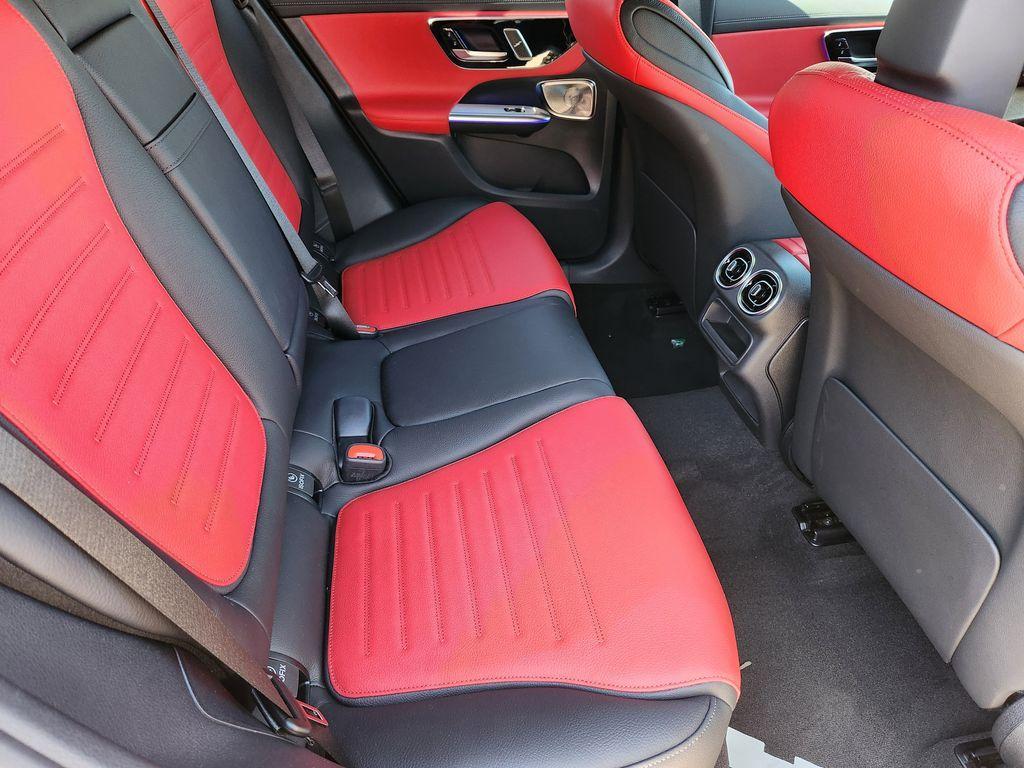 new 2026 Mercedes-Benz GLC 300 car