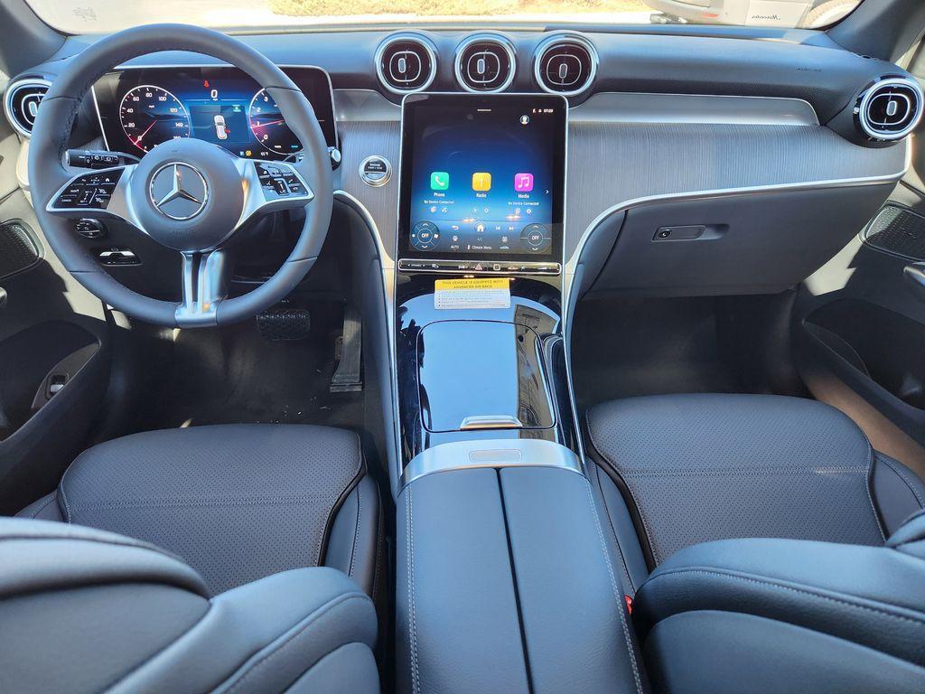 new 2026 Mercedes-Benz GLC 300 car