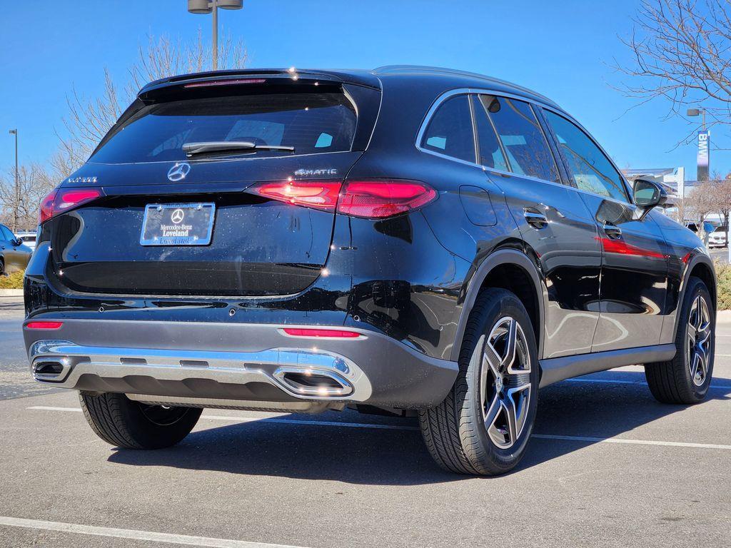 new 2026 Mercedes-Benz GLC 300 car