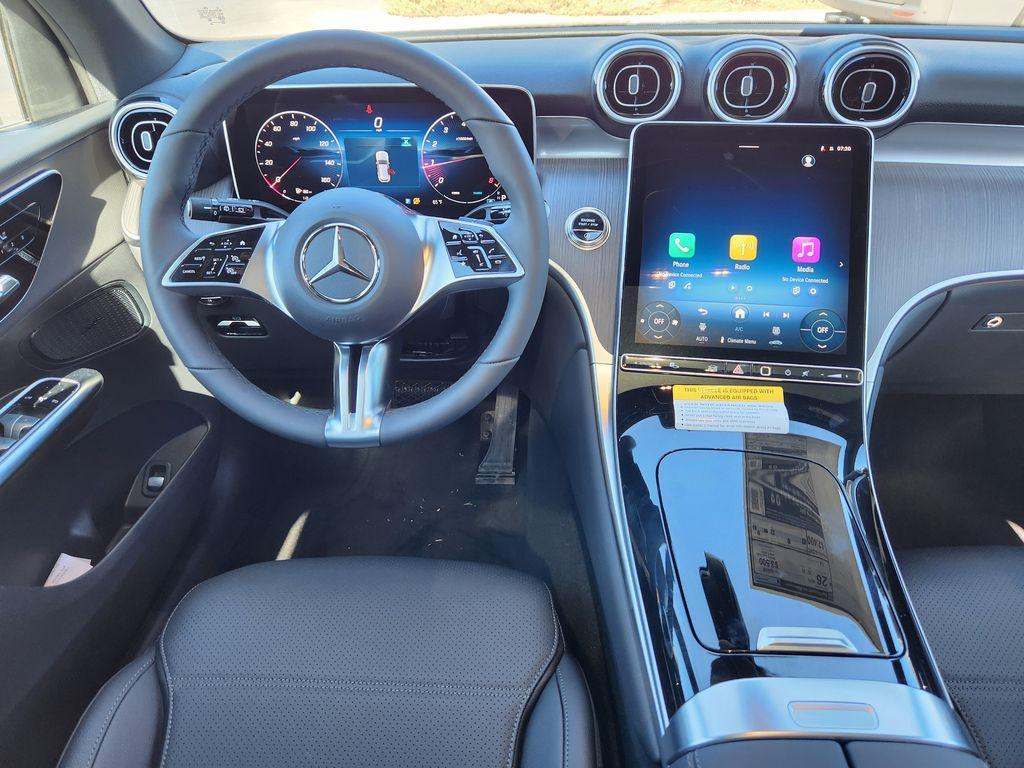 new 2026 Mercedes-Benz GLC 300 car