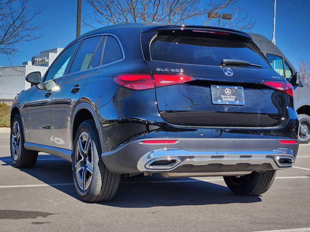 new 2026 Mercedes-Benz GLC 300 car