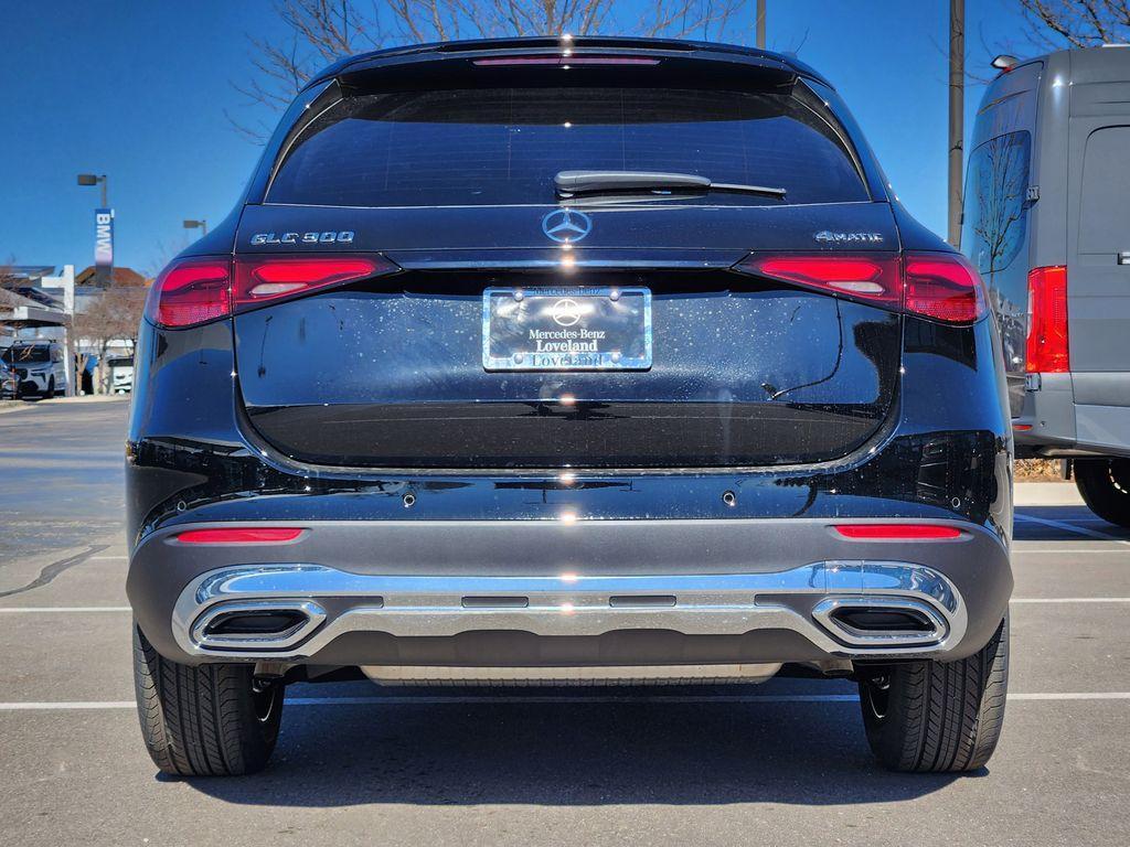 new 2026 Mercedes-Benz GLC 300 car
