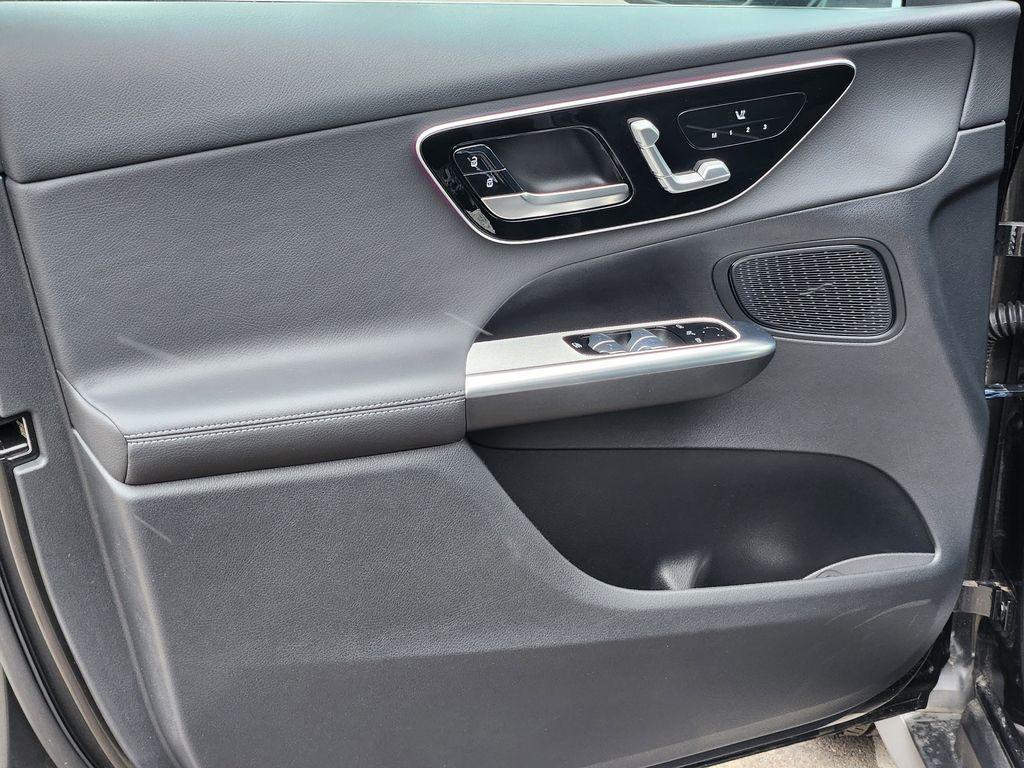 used 2026 Mercedes-Benz GLC 300 car, priced at $47,500