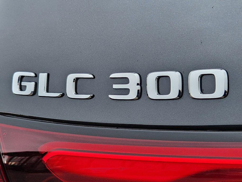used 2026 Mercedes-Benz GLC 300 car, priced at $47,500