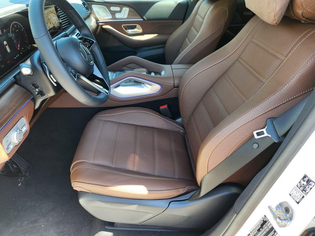 new 2026 Mercedes-Benz GLE 580 car, priced at $103,074