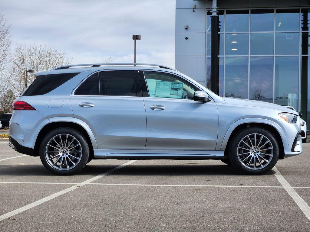 new 2026 Mercedes-Benz GLE 450e car, priced at $84,909