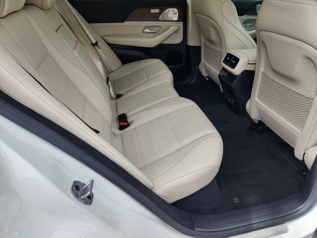 new 2026 Mercedes-Benz GLE 450e car, priced at $84,709