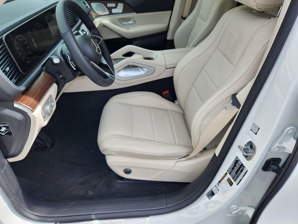 new 2026 Mercedes-Benz GLE 450e car, priced at $84,709