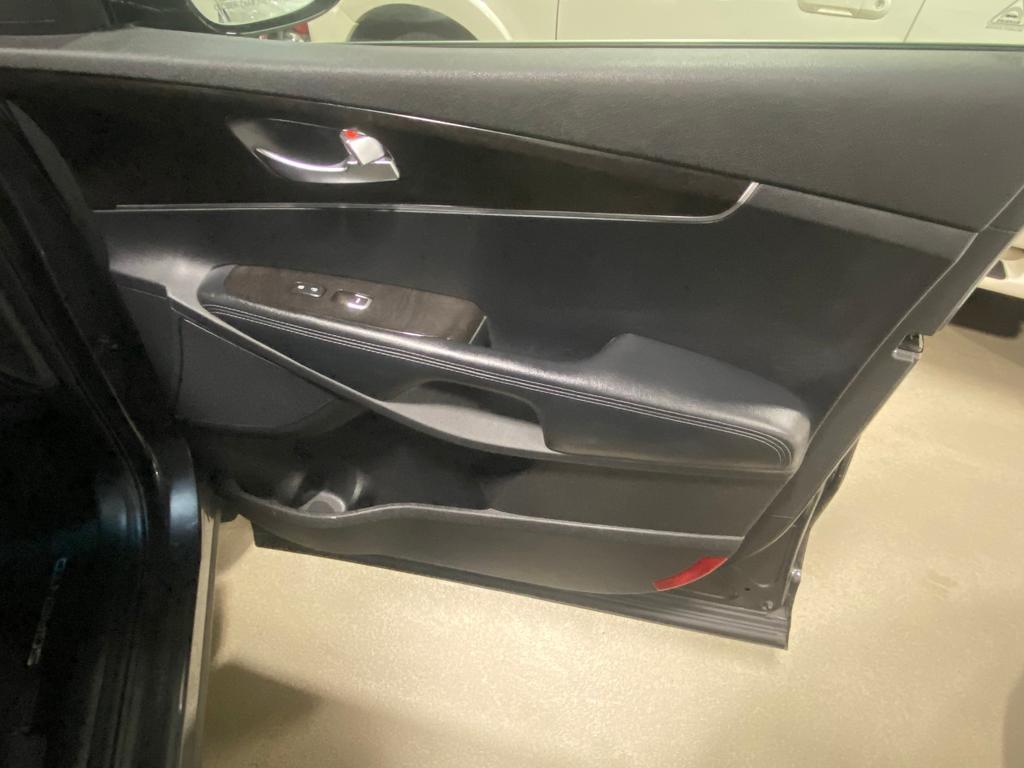used 2016 Kia Sorento car, priced at $7,995