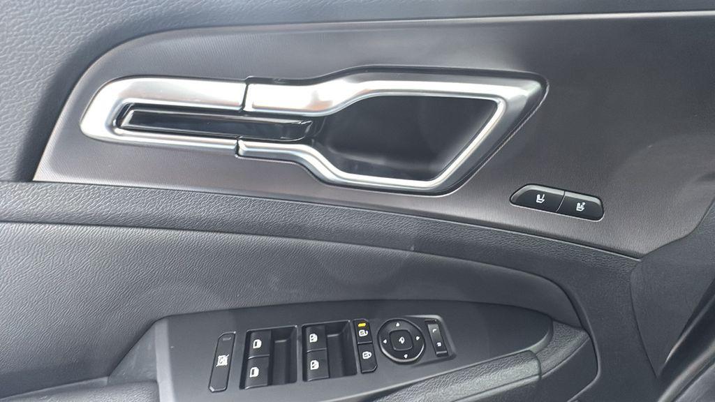 new 2026 Kia Sportage car, priced at $36,482