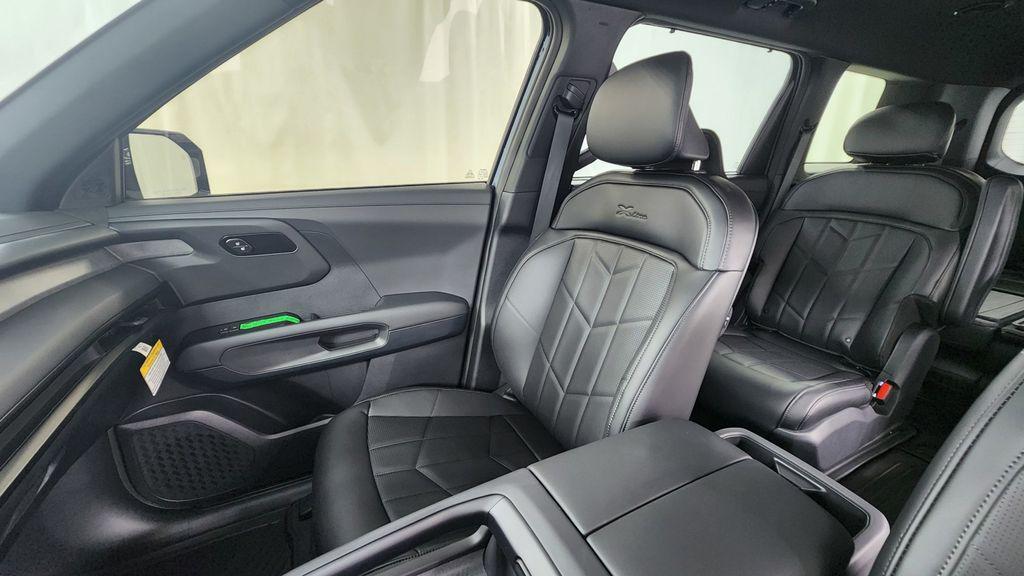 new 2027 Kia Telluride car, priced at $49,319