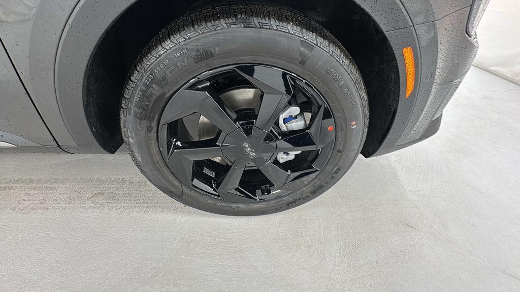 new 2026 Kia Sorento Hybrid car, priced at $44,621