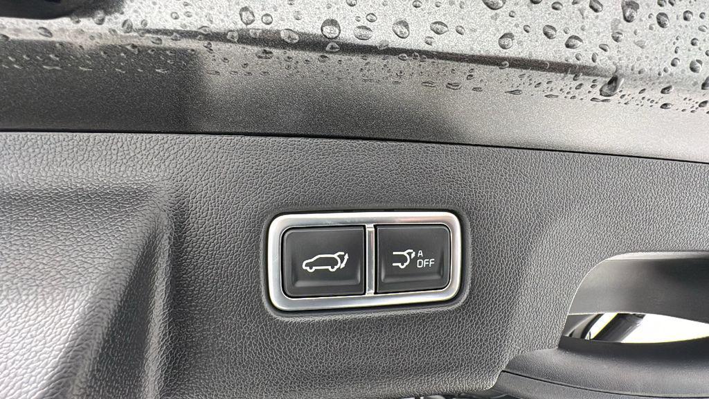 new 2026 Kia Sorento Hybrid car, priced at $44,621