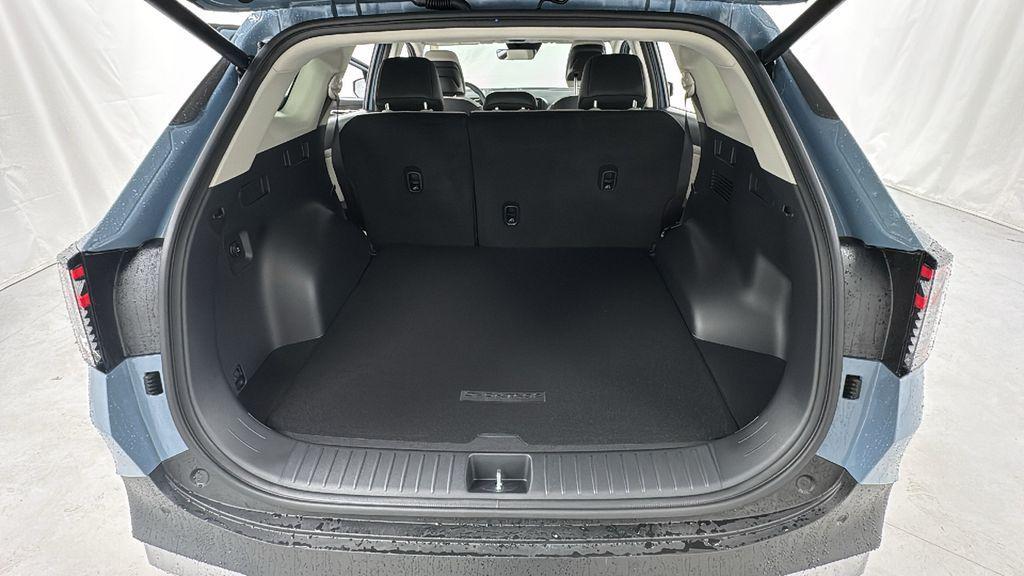 new 2026 Kia Sportage Hybrid car, priced at $33,261