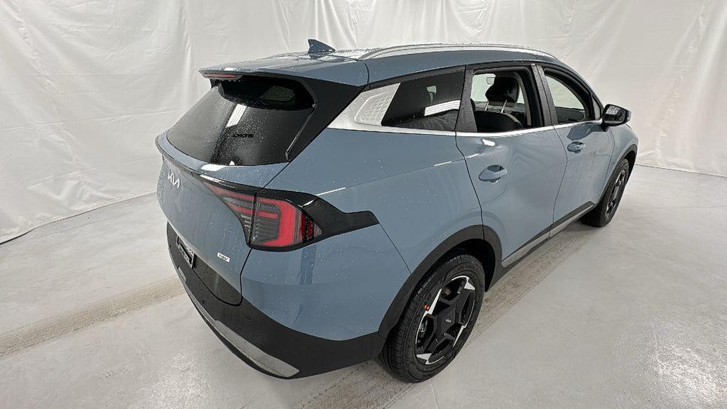 new 2026 Kia Sportage Hybrid car, priced at $33,261