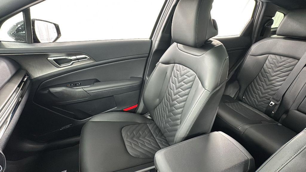 new 2026 Kia Sportage car, priced at $35,923