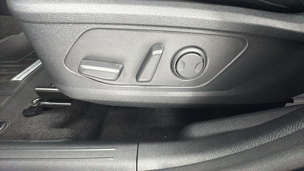 new 2026 Kia Sportage car, priced at $35,923