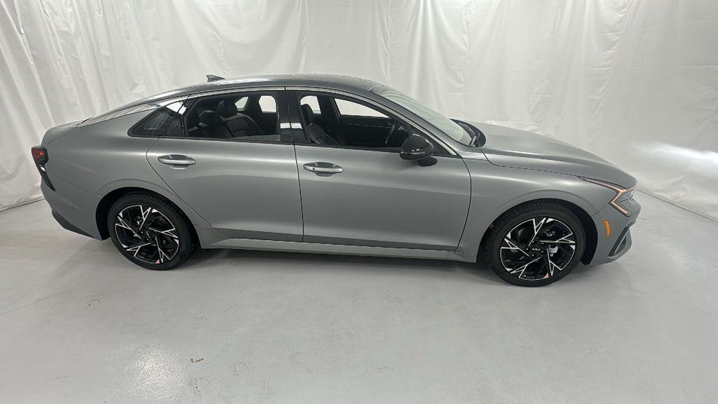 new 2026 Kia K5 car, priced at $29,803