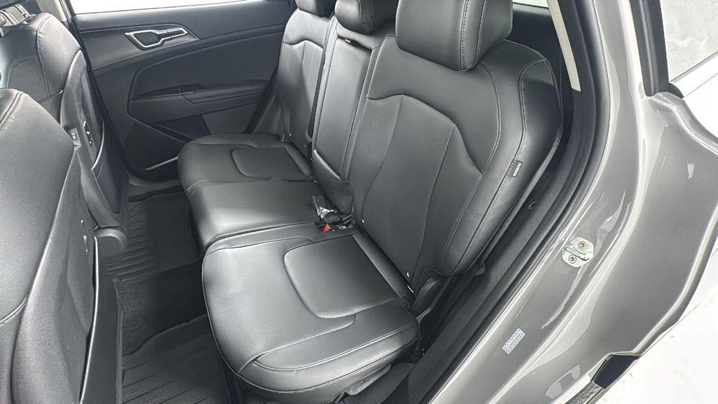 new 2026 Kia Sportage car, priced at $33,008