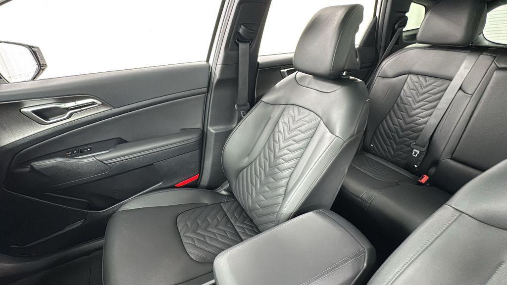 new 2026 Kia Sportage car, priced at $33,619