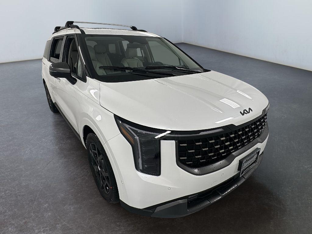 new 2026 Kia Carnival Hybrid car, priced at $52,282