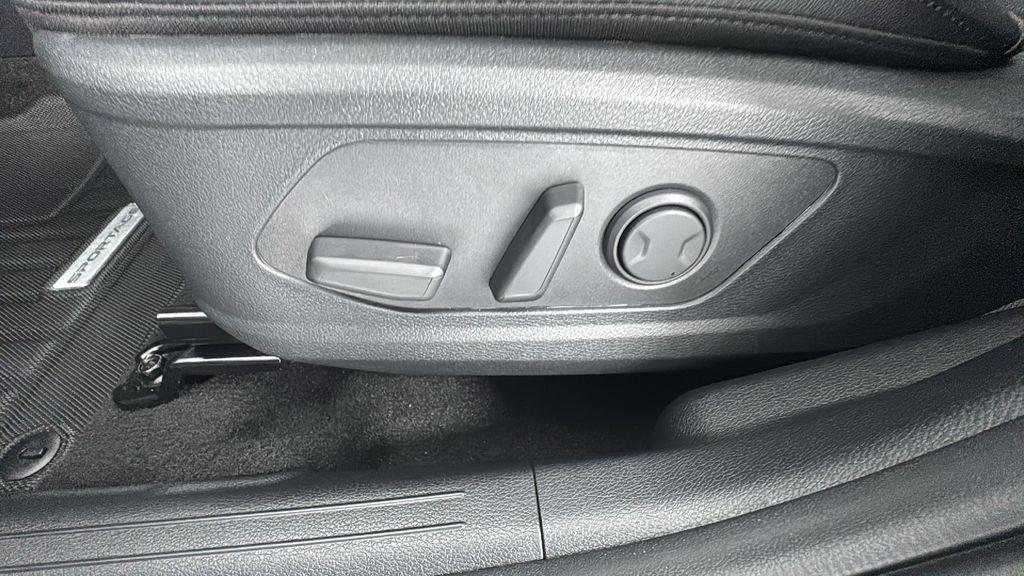 new 2026 Kia Sportage car, priced at $36,882